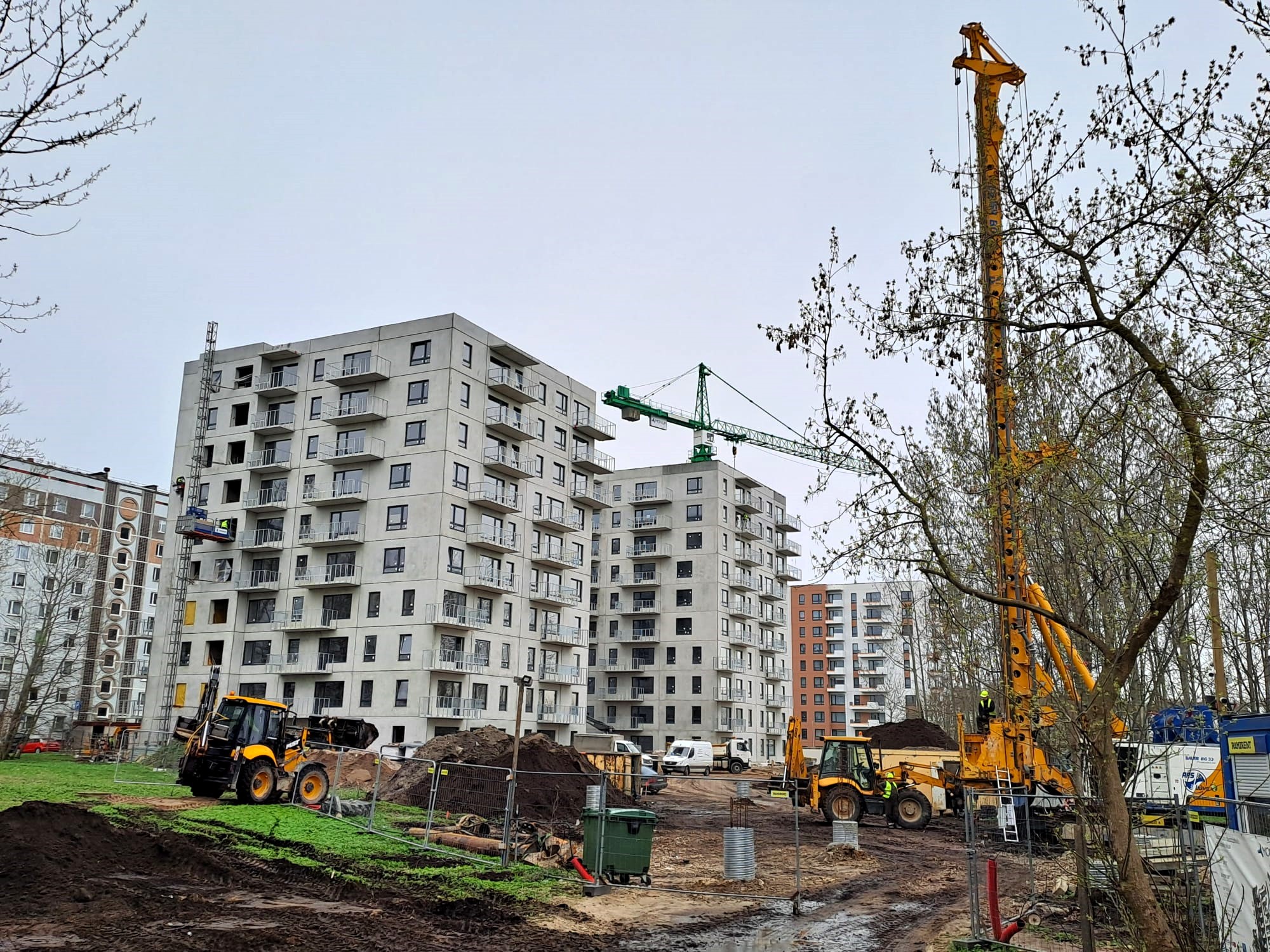 WhatsApp Image 2024-04-08 at 11.32.26 (2) WhatsApp Image 2024-04-08 at 11.32.26 (2)