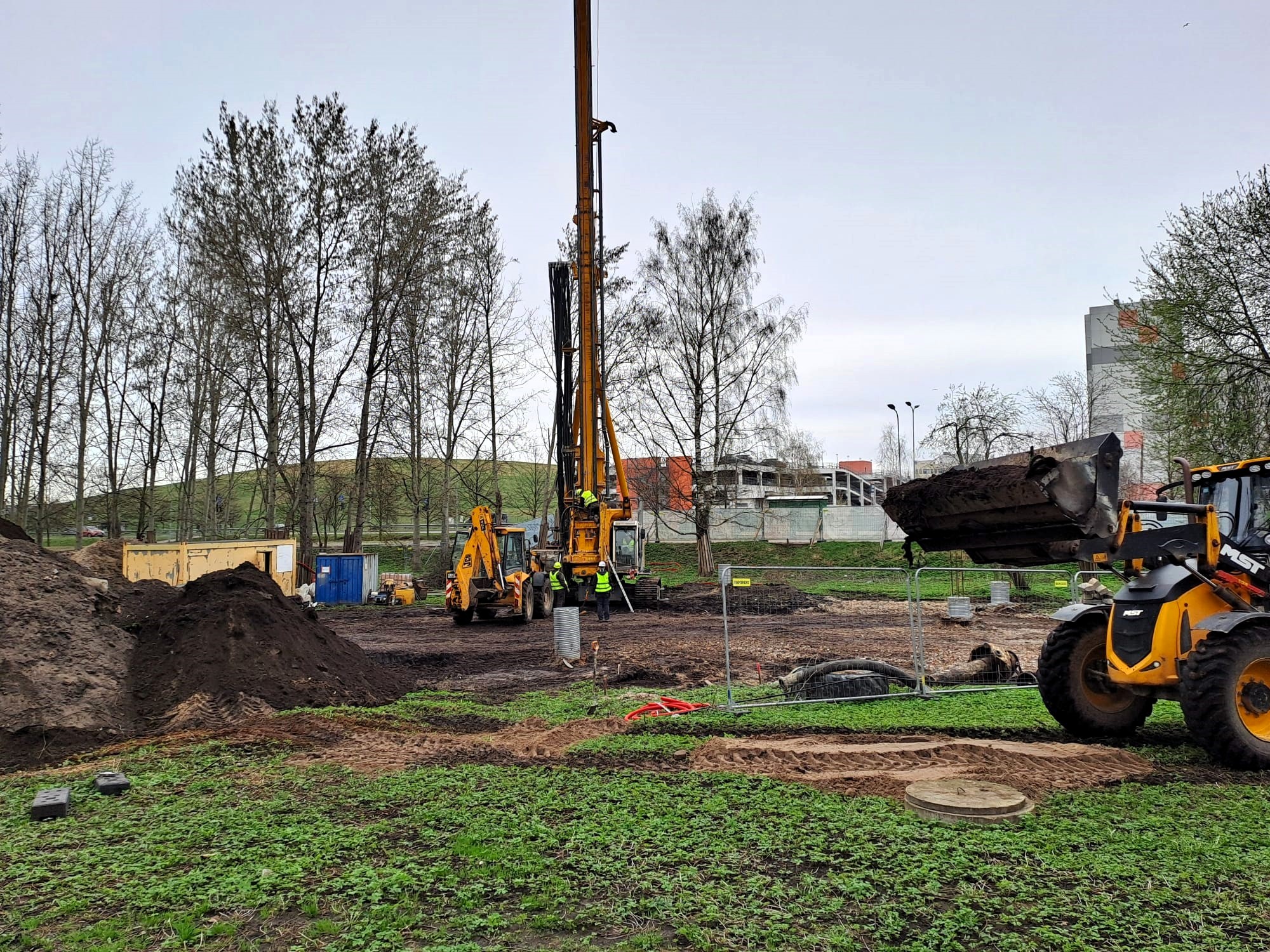 WhatsApp Image 2024-04-08 at 11.32.26 (3) WhatsApp Image 2024-04-08 at 11.32.26 (3)